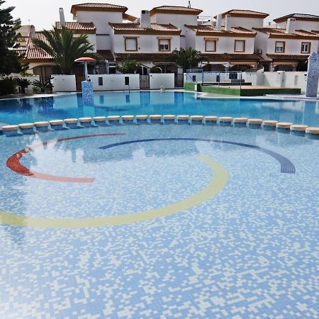 Apartamento Familiar Junto A La Playa De San Fernando - 奥利瓦 外观 照片